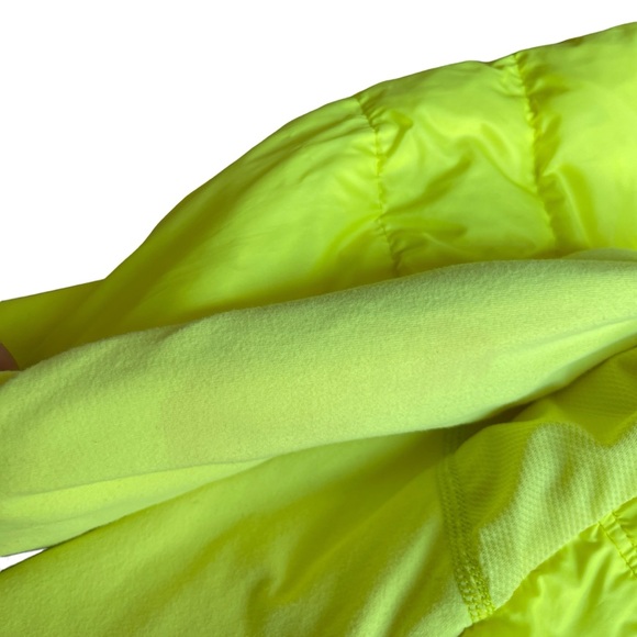SOLD 🔴 Lululemon What The Fluff Pullover size 6 Clarity Yellow Jacket 1/2 Zip - Picture 7 of 16